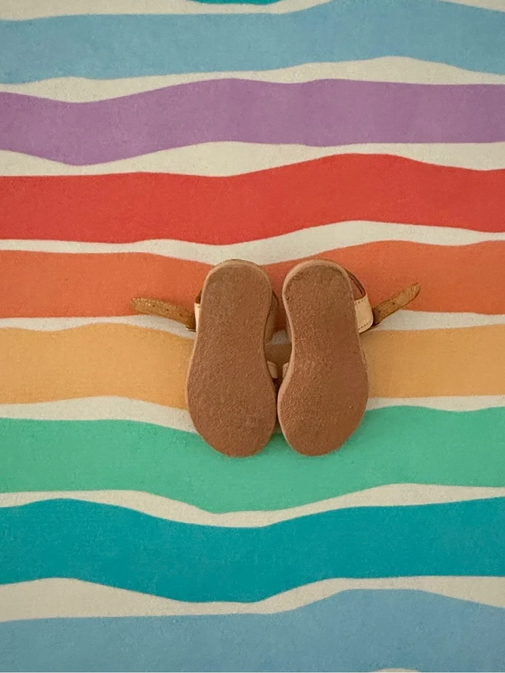 N/A cute beige